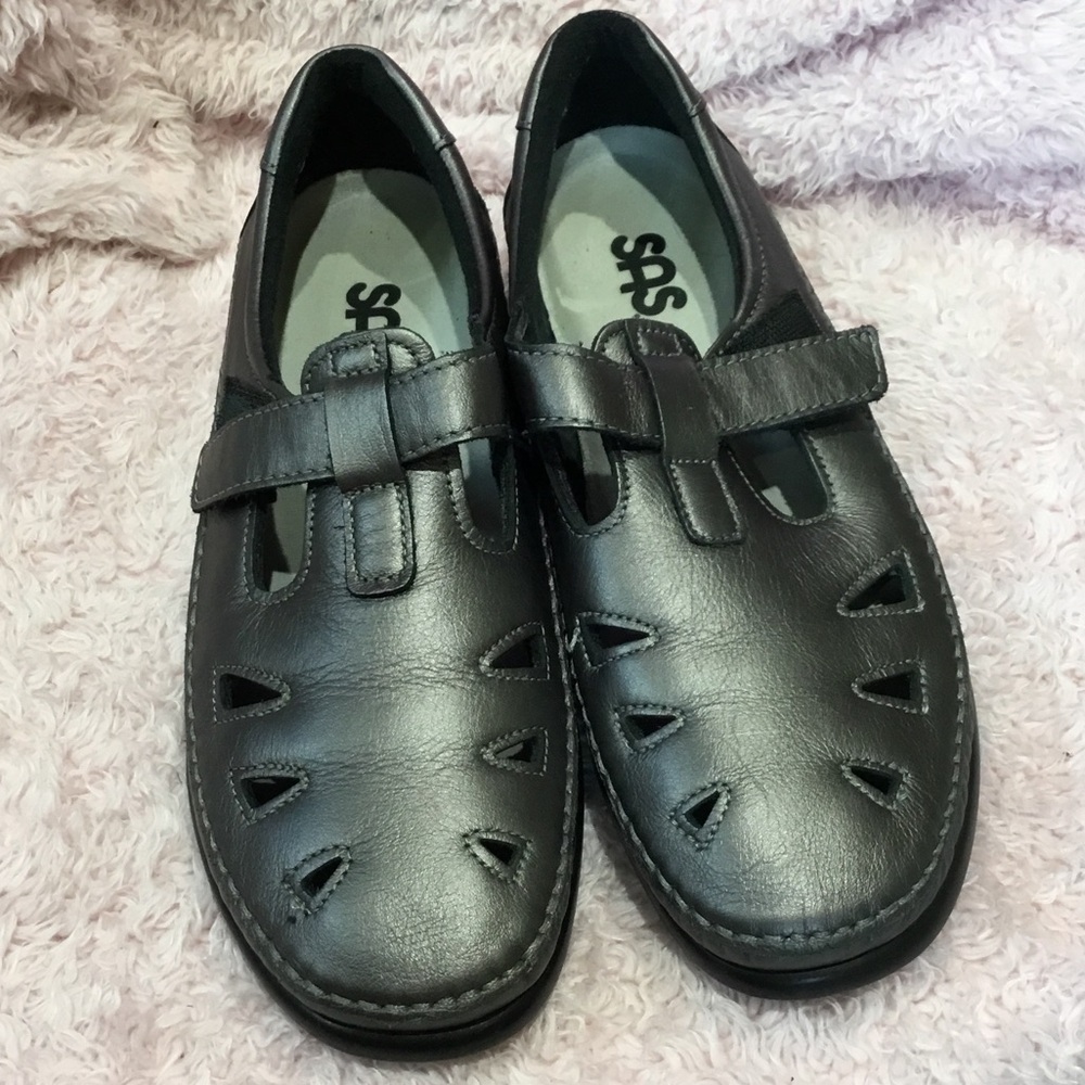 SAS Black Leather T-Strap Comfort Shoes